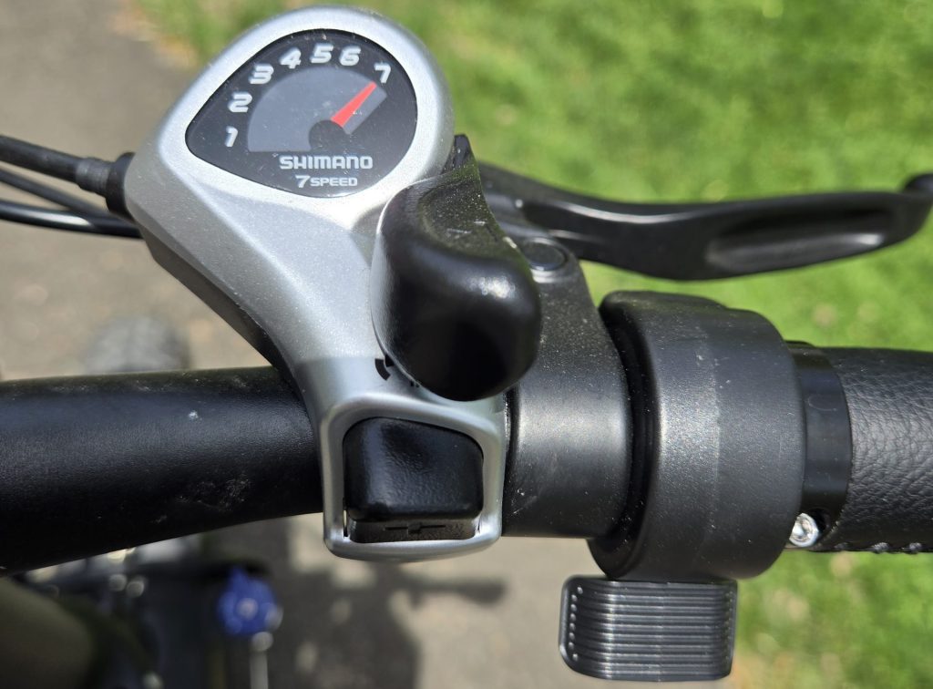 HeyBike Mars 2.0 throttle and gear changer
