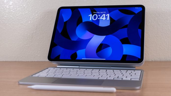 Apple iPad Pro (M4) in an Apple Magic Keyboard