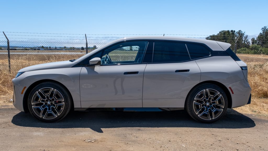 2026 BMW iX xDrive45 Side