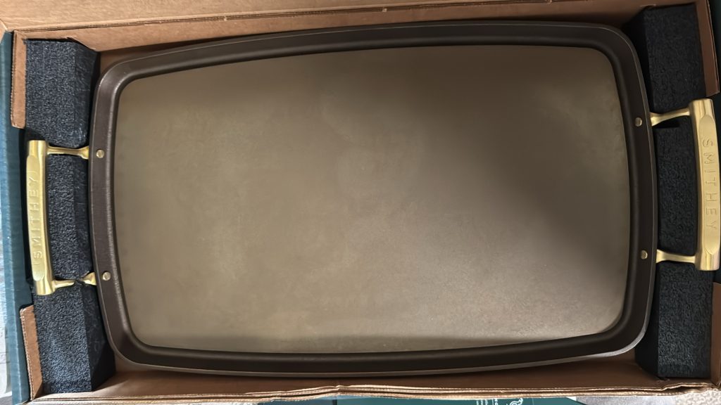 smithey-double-burner-griddle-18-inch-cast-iron-top