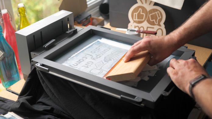 xtool screen printer in use