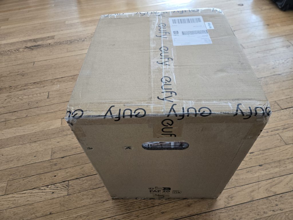 Eufy Omni E25 delivery box