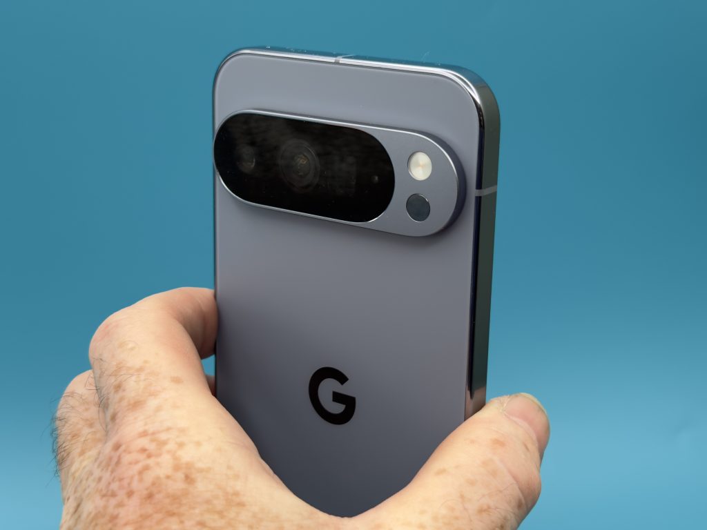 Google Pixel 10 Pro XL Smartphone Review
