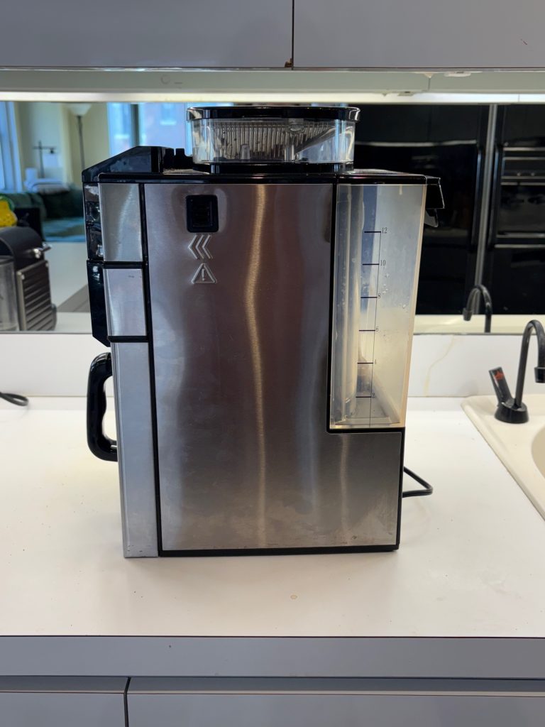 Capresso side view