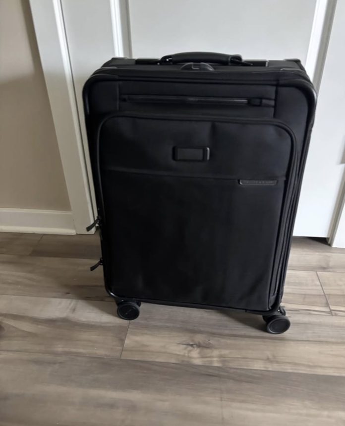 Briggs & Riley Compact 24