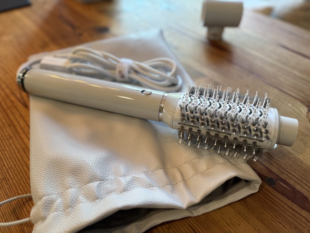 T3 Aire 360 brush attachment.