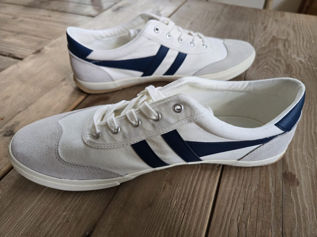 Gola Classics Men's Badminton Plimsoll Sneakers Review 4