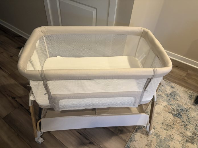 Grownsy Bedside Bassinet